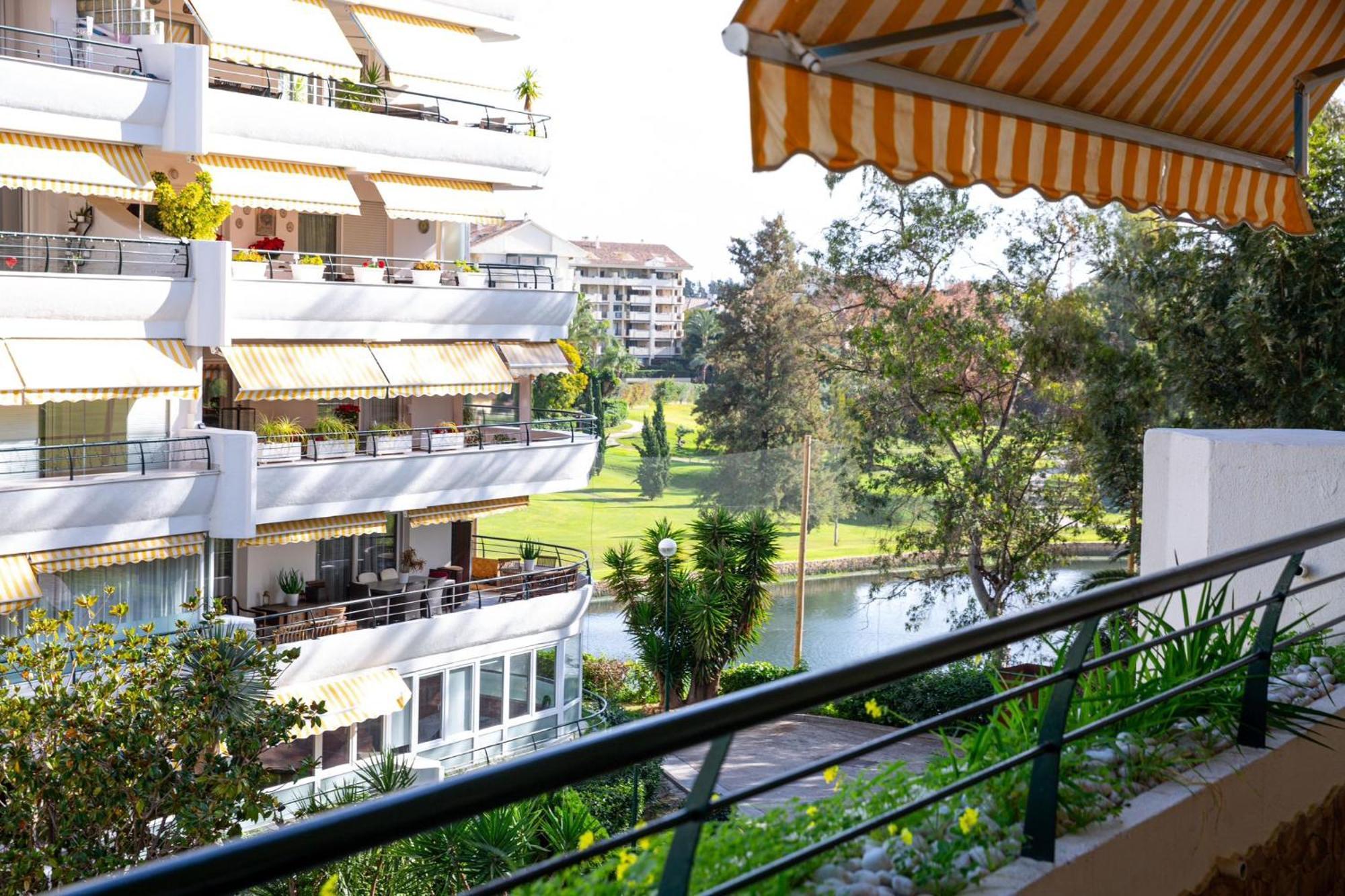 Luxury Apartemen Marbella